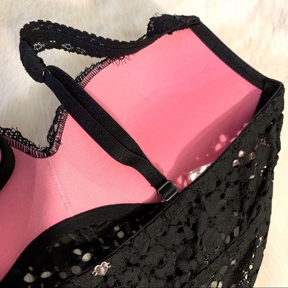 VS PINK Black Lace Bralette LIKE NEW! - Picture 4 of 5